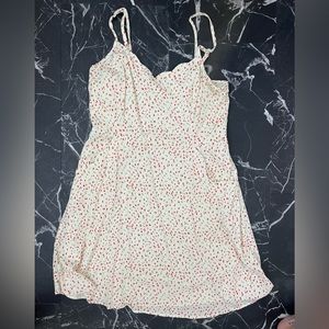 Mini dress with pockets!